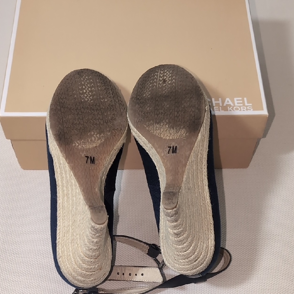 Michael Kors Meg Wedge Navy Canvas Espadrille Sandals Size 7 - Picture 5 of 8